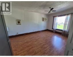 559 Assumption, Windsor, ON N9A3B3 Photo 43