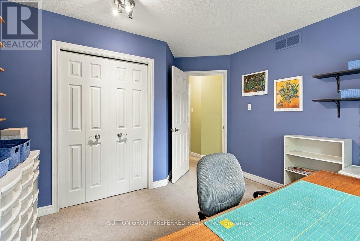 668 COUNTRY CLUB DRIVE - 33