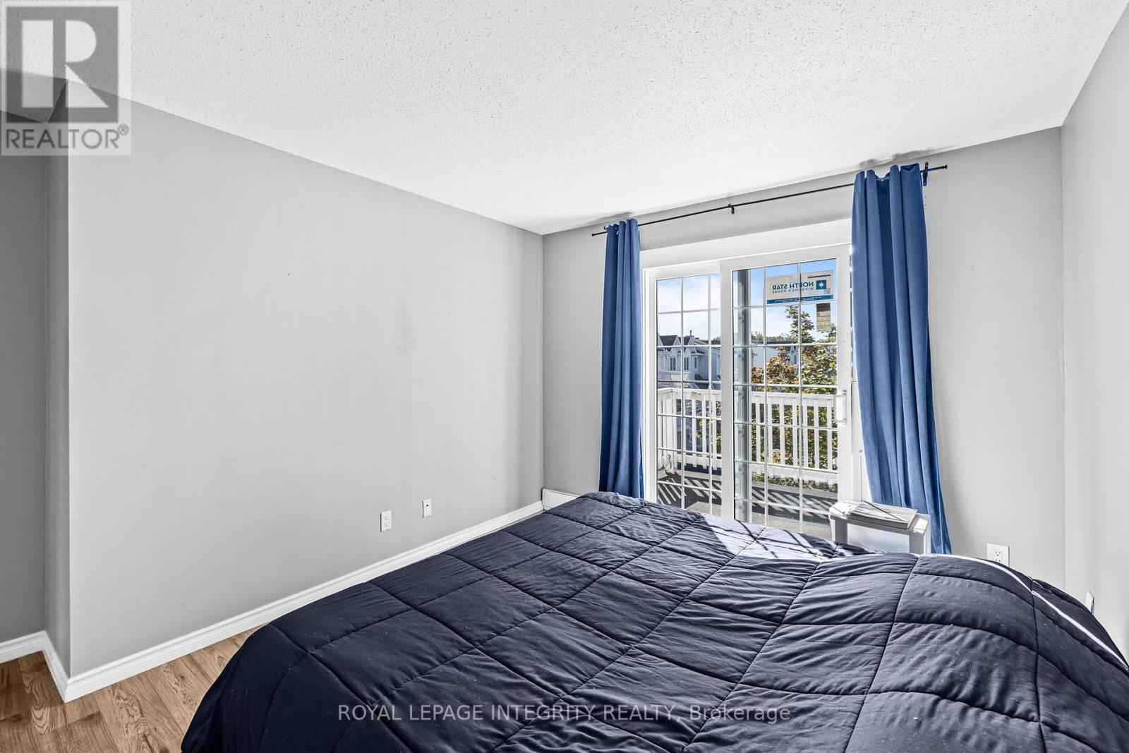 #5 10 CASTLEGREEN PRIVATE - 22