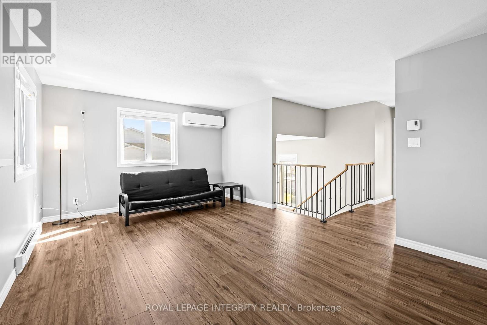 #5 10 CASTLEGREEN PRIVATE - 7