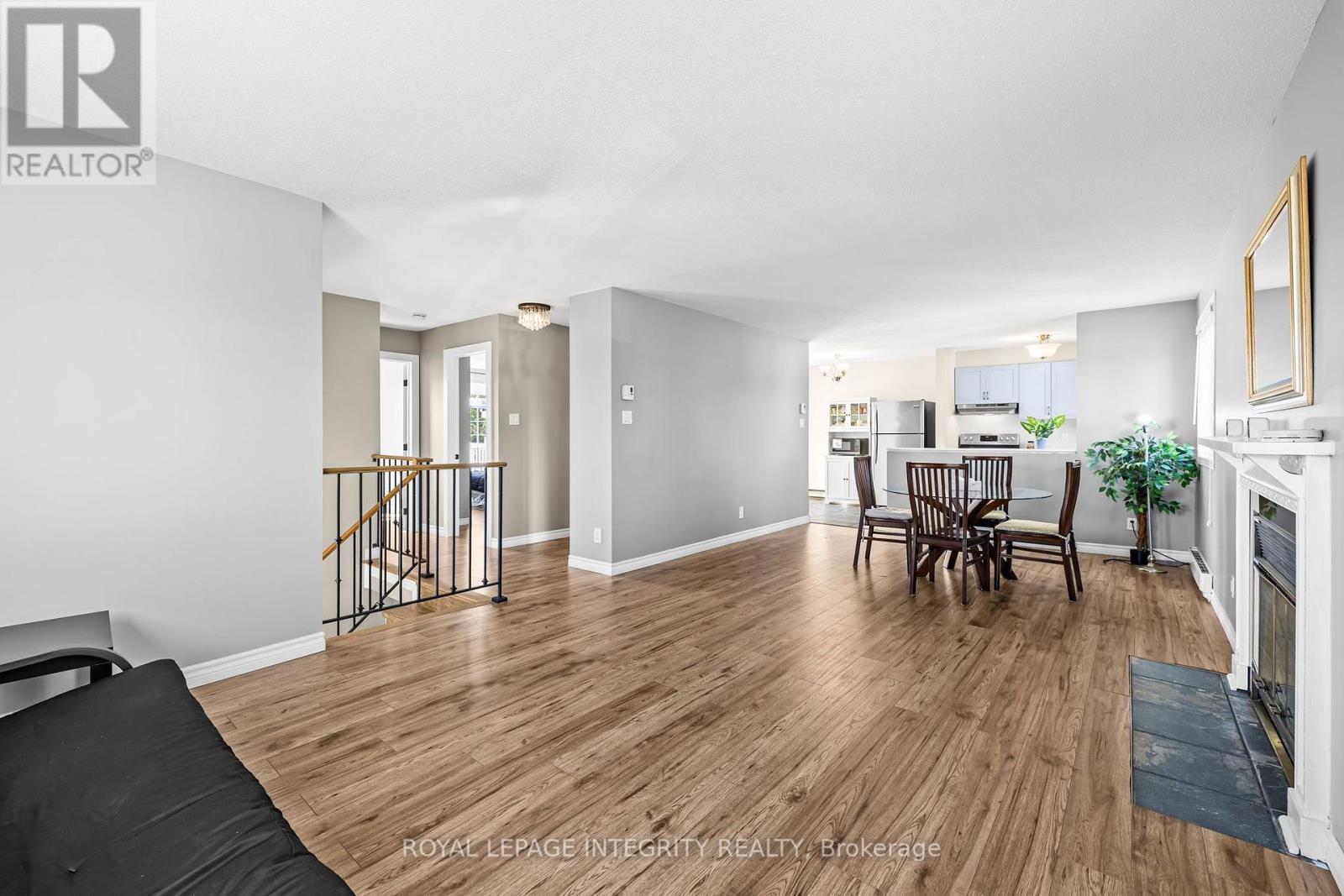 #5 10 CASTLEGREEN PRIVATE - 8