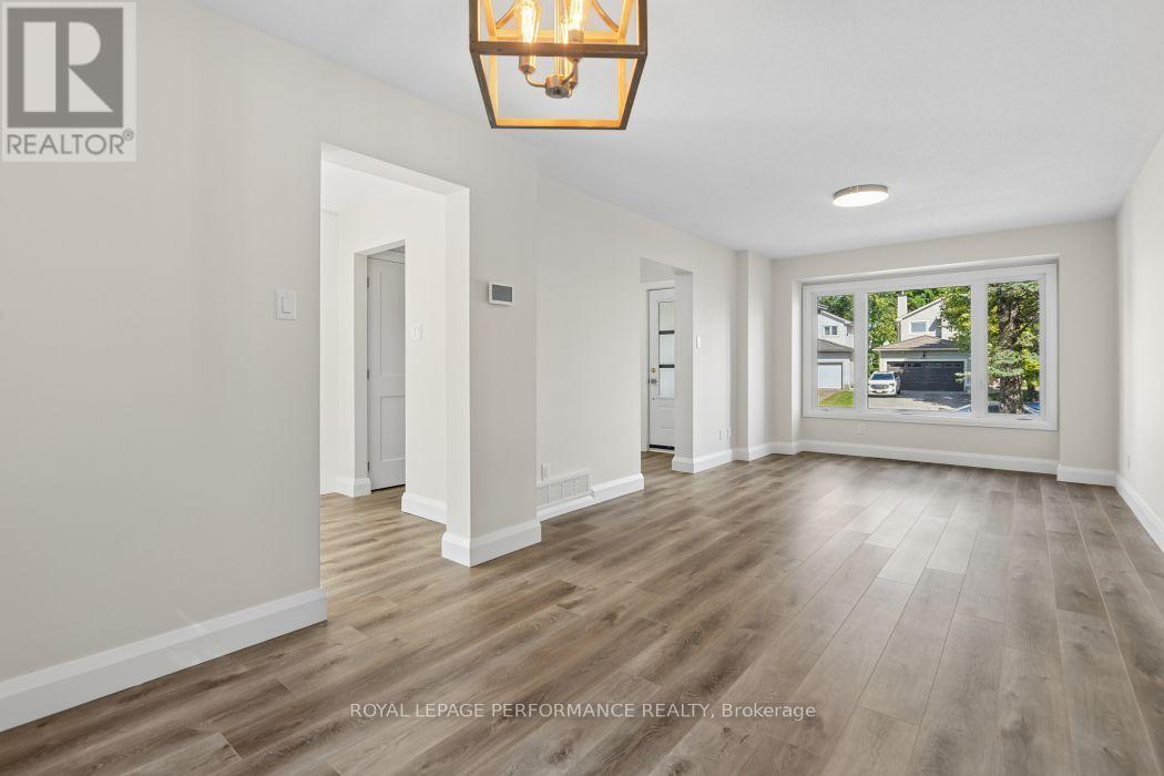 602 Brome Crescent