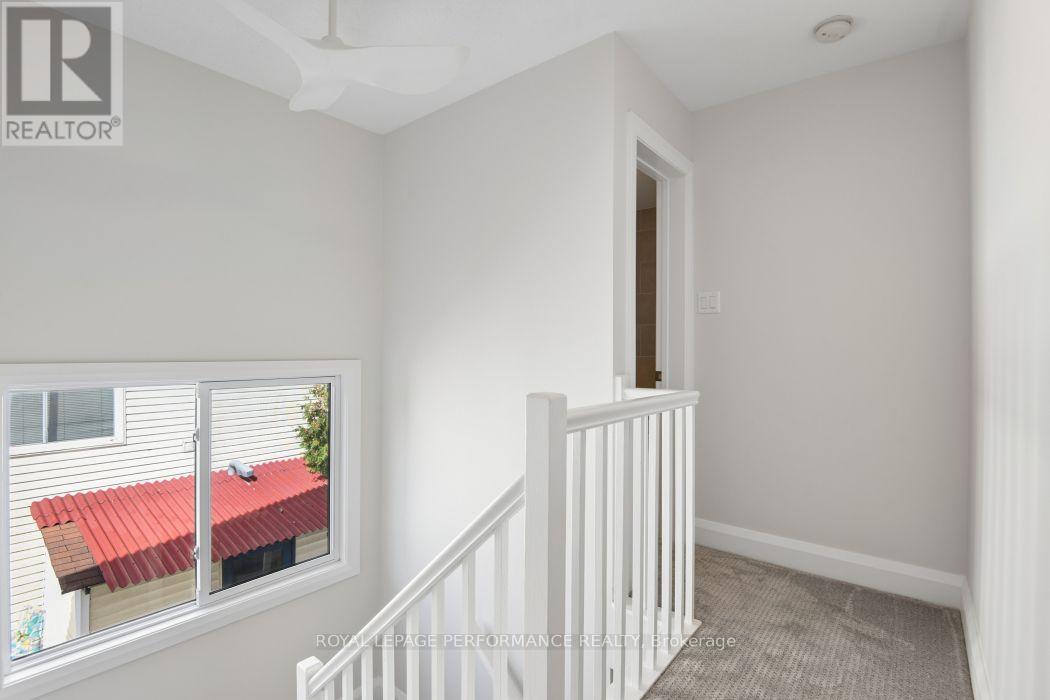 602 Brome Crescent