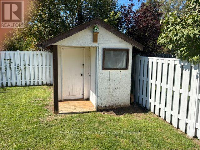 365 WYNDALE STREET - 5
