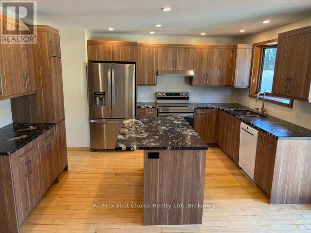 365 WYNDALE STREET - 6