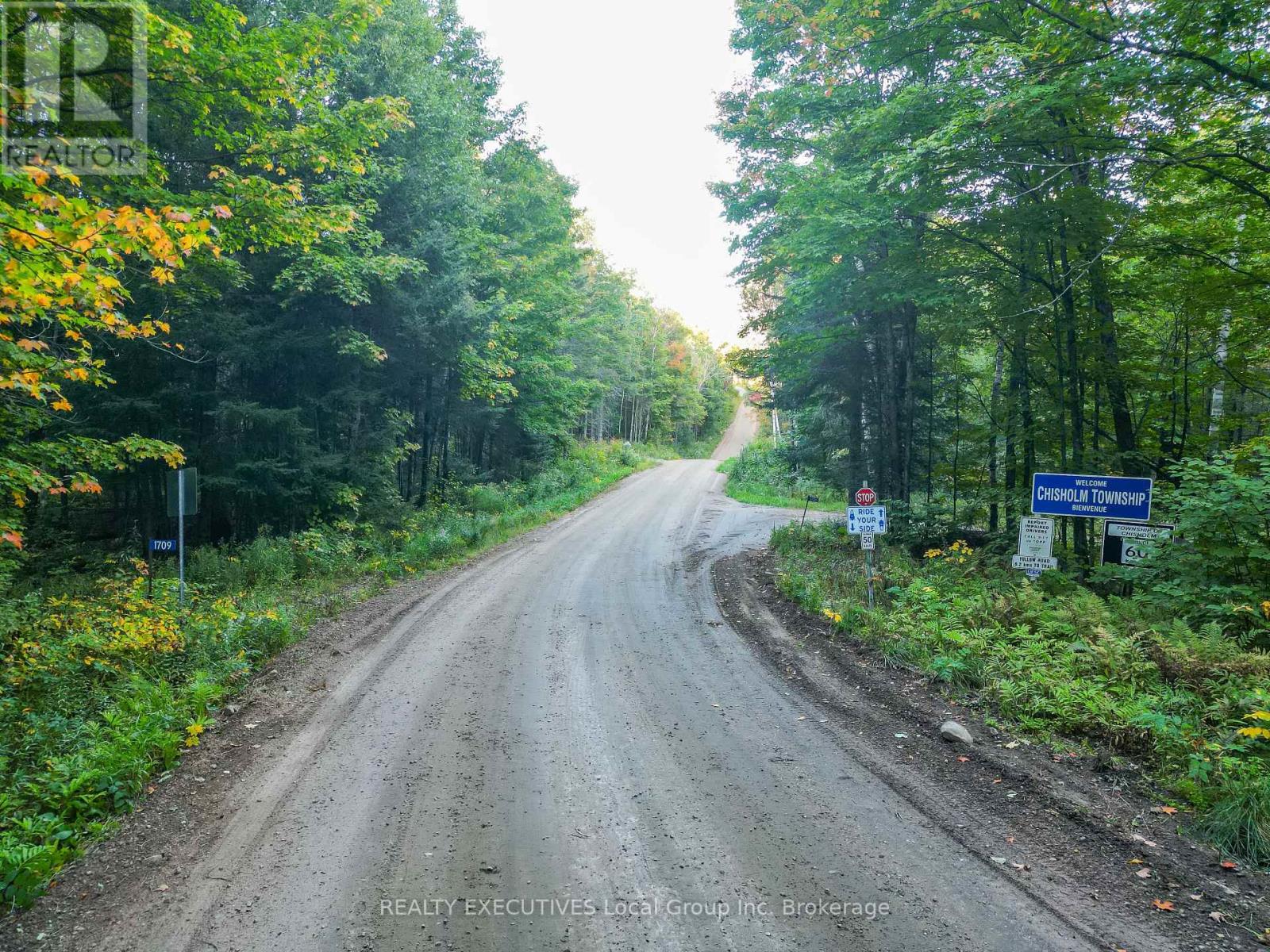 1709 MAPLE ROAD