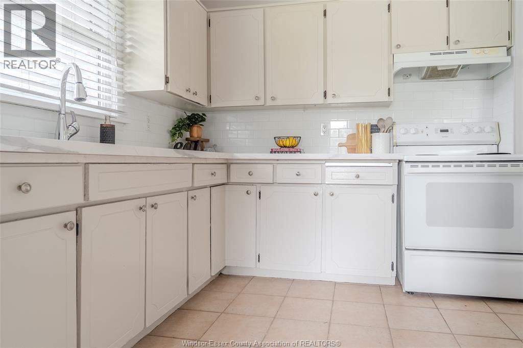 257 Dieppe STREET - 13