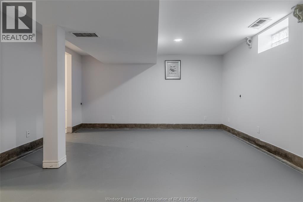 257 Dieppe STREET - 25