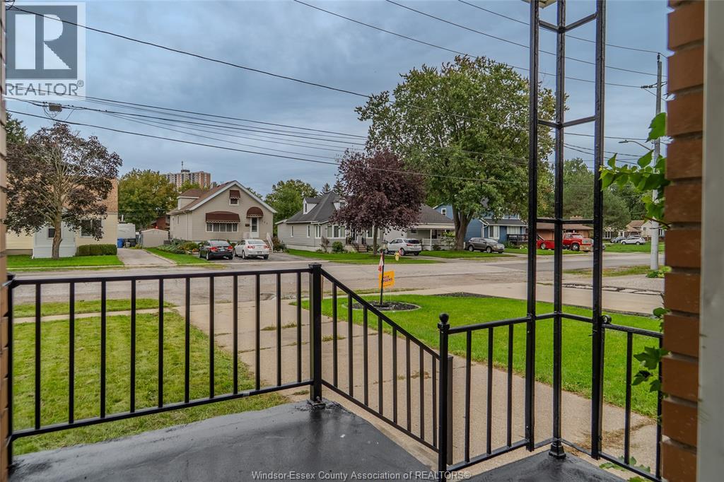 257 Dieppe STREET - 4