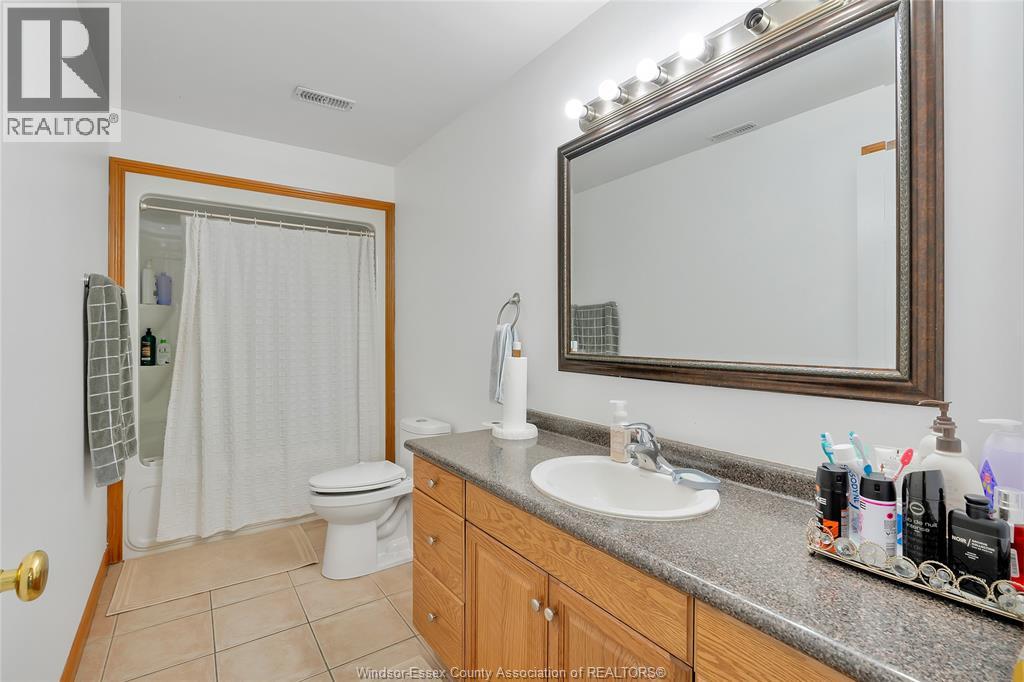 2078 ROCKPORT - 22