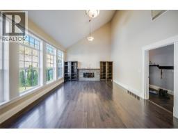 Primary Bedroom - 3732 5th Avenue, Castlegar, BC V1N4Y4 Photo 14
