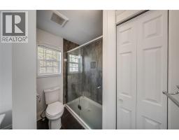 3732 5th Avenue, Castlegar, BC V1N4Y4 Photo 41