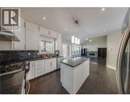 Dining room - 3732 5th Avenue, Castlegar, BC V1N4Y4 Photo 6