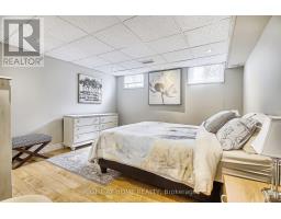 122 Elvaston Drive, Toronto, ON M4A1N6 Photo 40