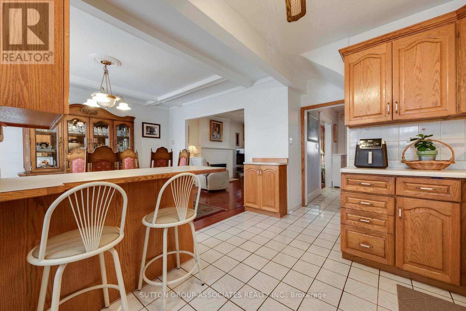 368 GLENHOLME AVENUE - Image 10