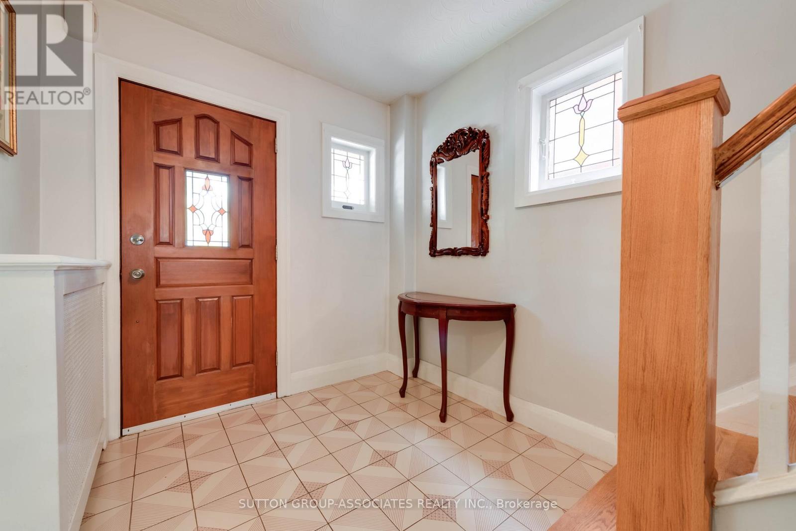 368 GLENHOLME AVENUE - 3