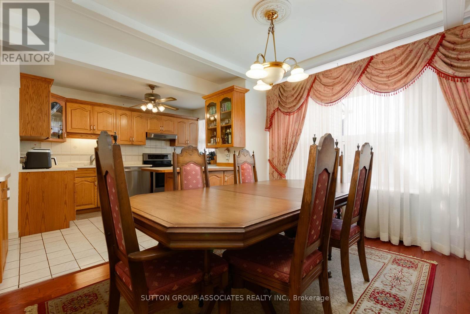 368 GLENHOLME AVENUE - 6