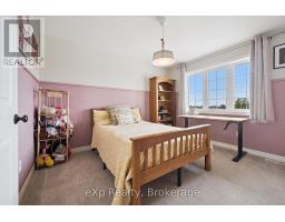 110 Marr Drive, Centre Wellington, ON N0B1S0 Photo 26