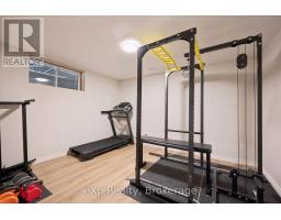 110 Marr Drive, Centre Wellington, ON N0B1S0 Photo 38