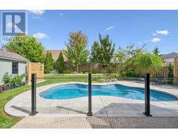 110 Marr Drive, Centre Wellington, ON N0B1S0 Photo 44