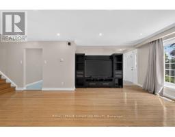 16 Earswick Drive, Toronto, ON M1E1C6 Photo 12