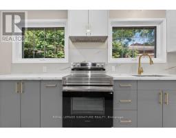 16 Earswick Drive, Toronto, ON M1E1C6 Photo 17