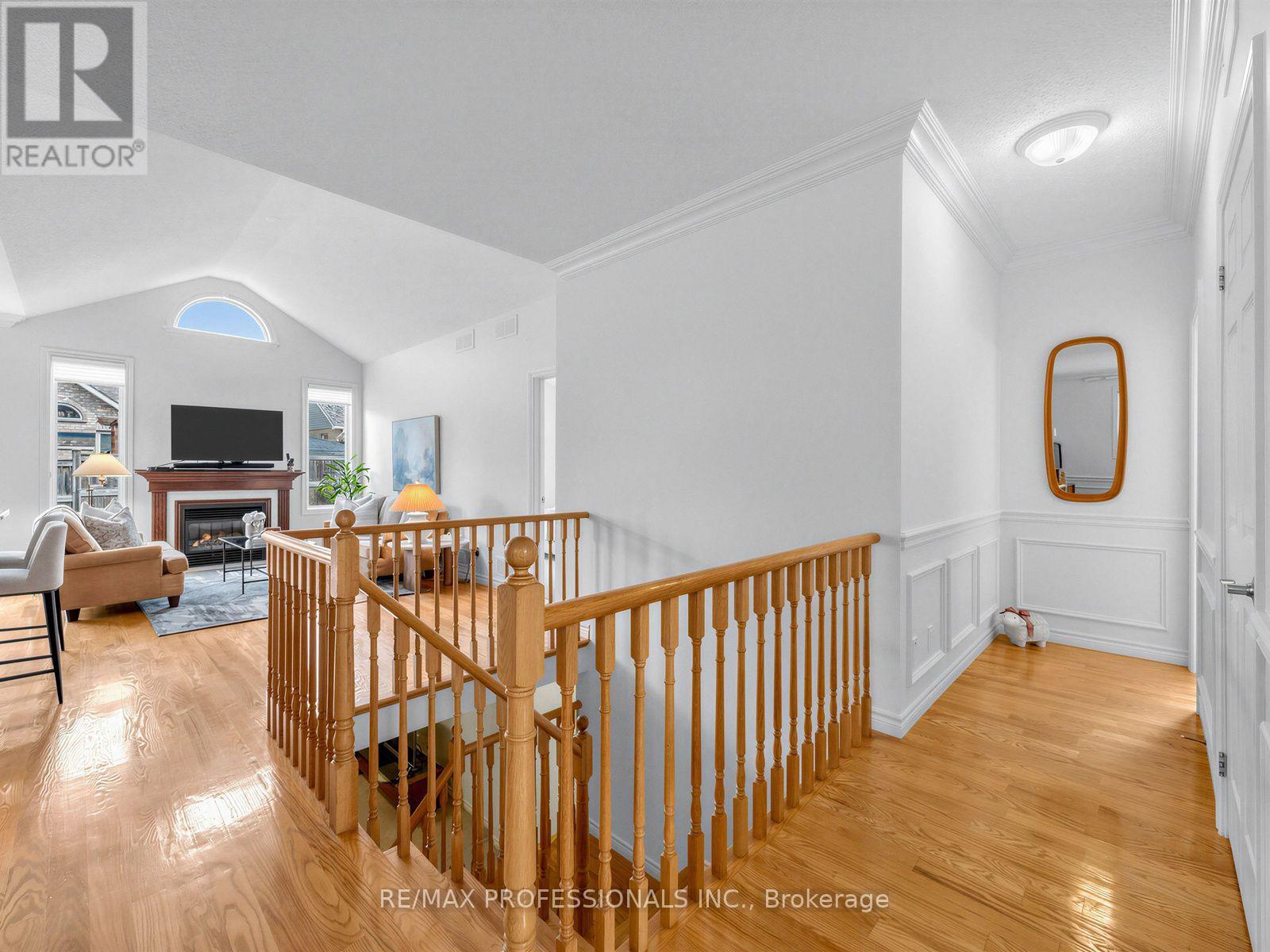 360 BRITANNIA AVENUE E - Image 34