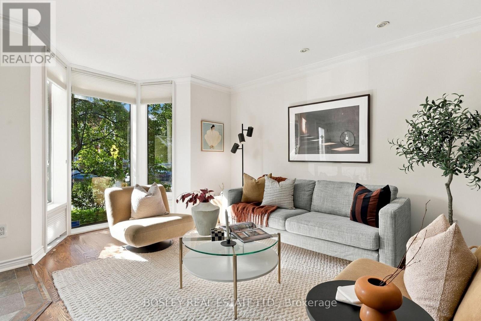 Photo of 22 CAVELL AVENUE