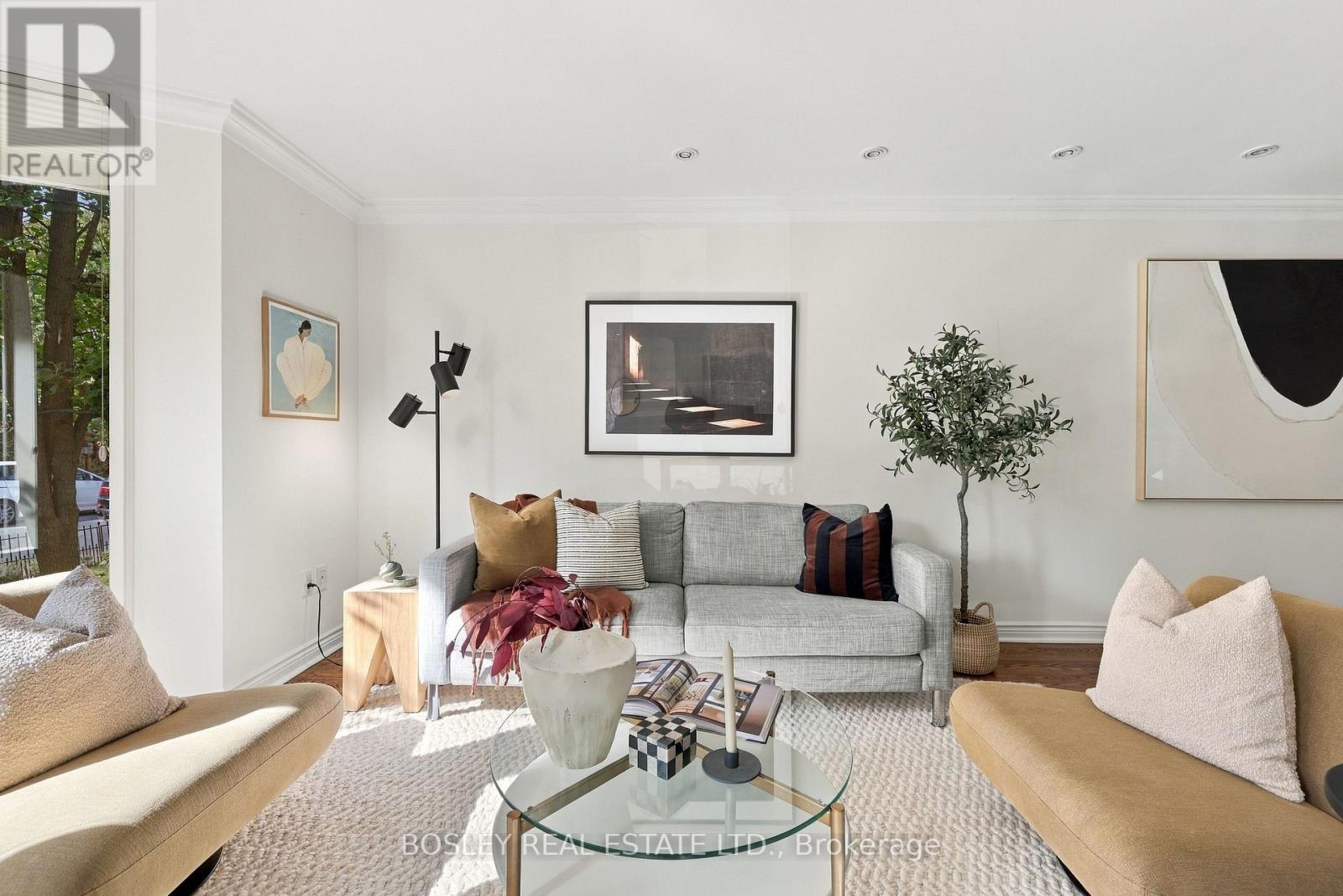Photo of 22 CAVELL AVENUE