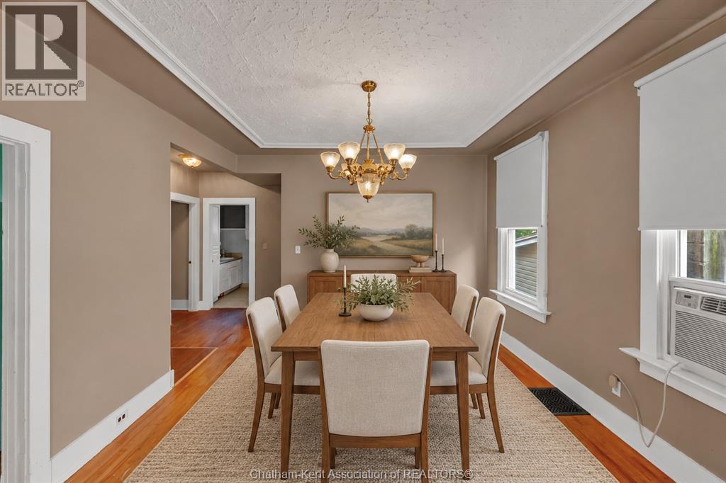 121 Cornhill STREET - 11