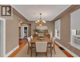 Living room - 121 Cornhill Street, Chatham, ON N7L1M9 Photo 11