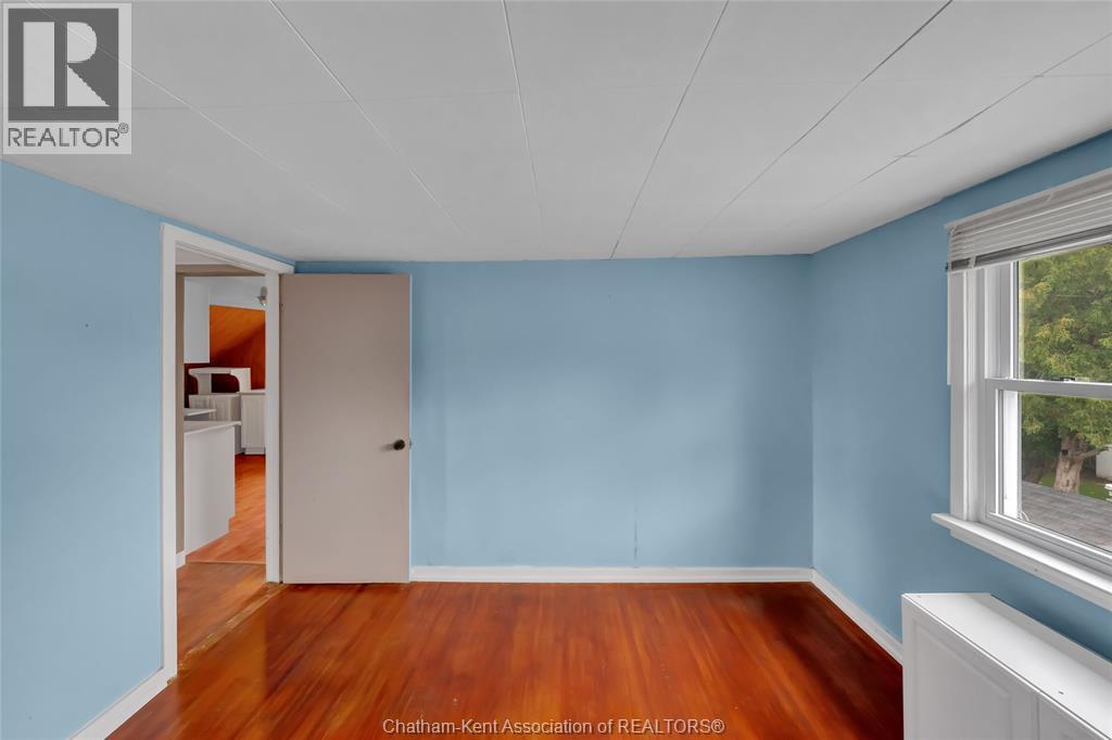 121 Cornhill STREET - Image 38