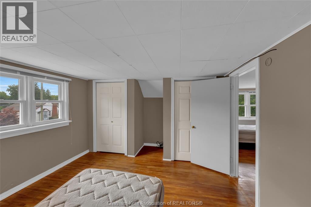 121 Cornhill STREET - 41