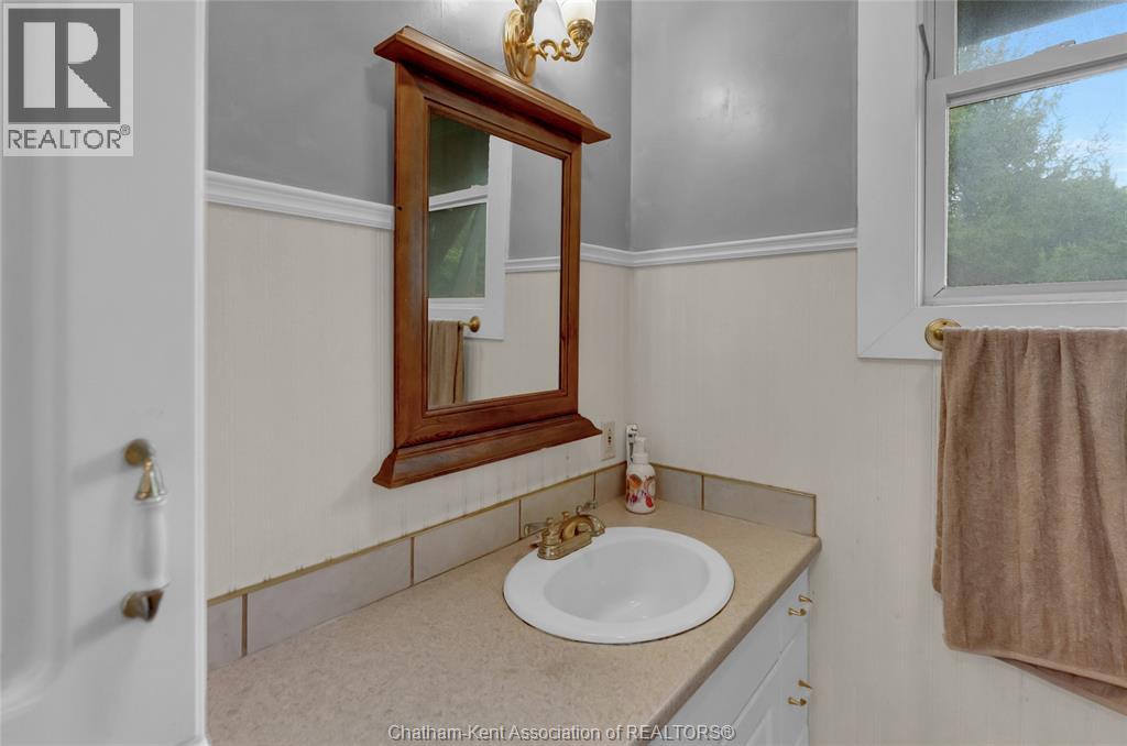 121 Cornhill STREET - Image 22