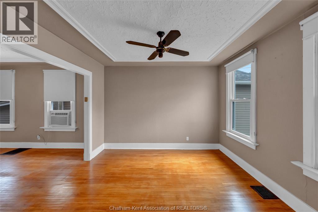 121 Cornhill STREET - 5