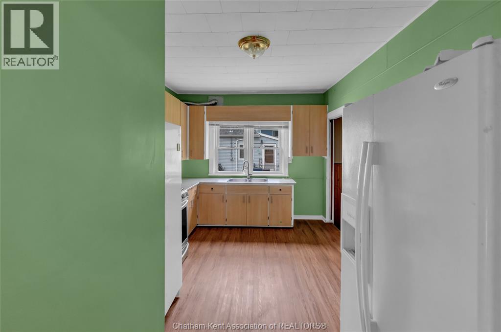 121 Cornhill STREET - 16