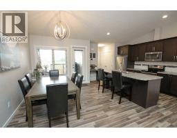4pc Bathroom - 338 Spruce Street, Springbrook, AB T4S0N9 Photo 8