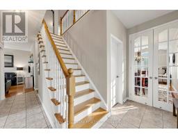 26 Merdock Court, Whitchurch Stouffville, ON L4A0A9 Photo 13
