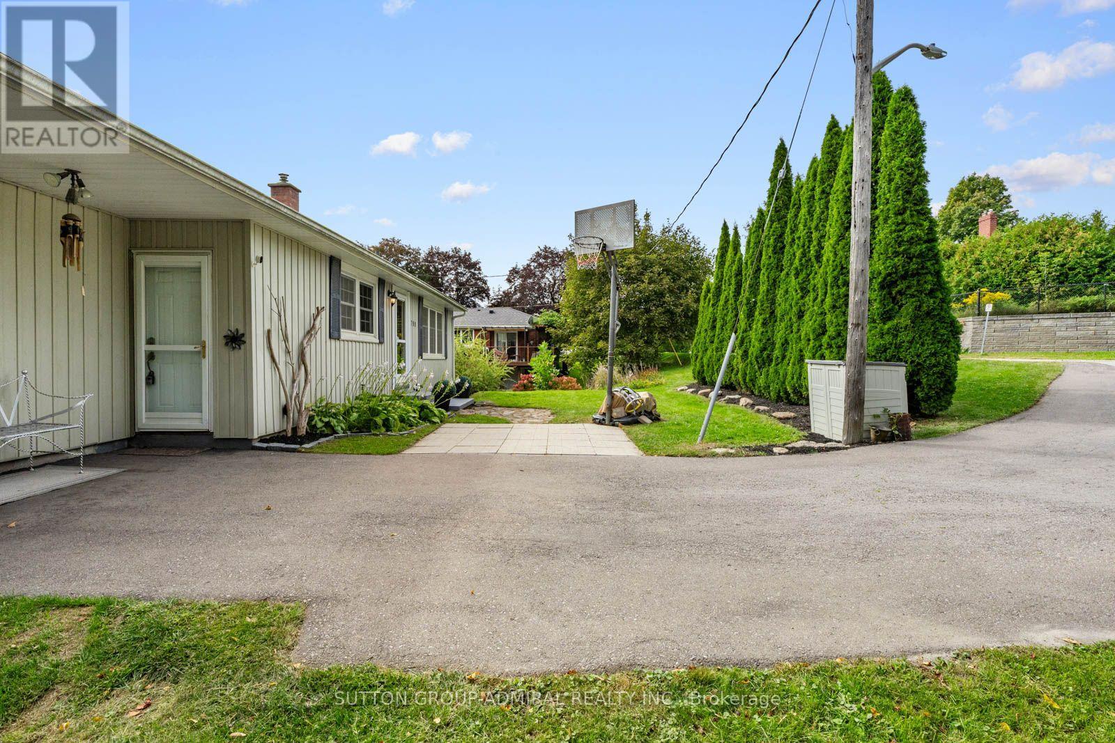 788 ALLAN AVENUE - Image 4