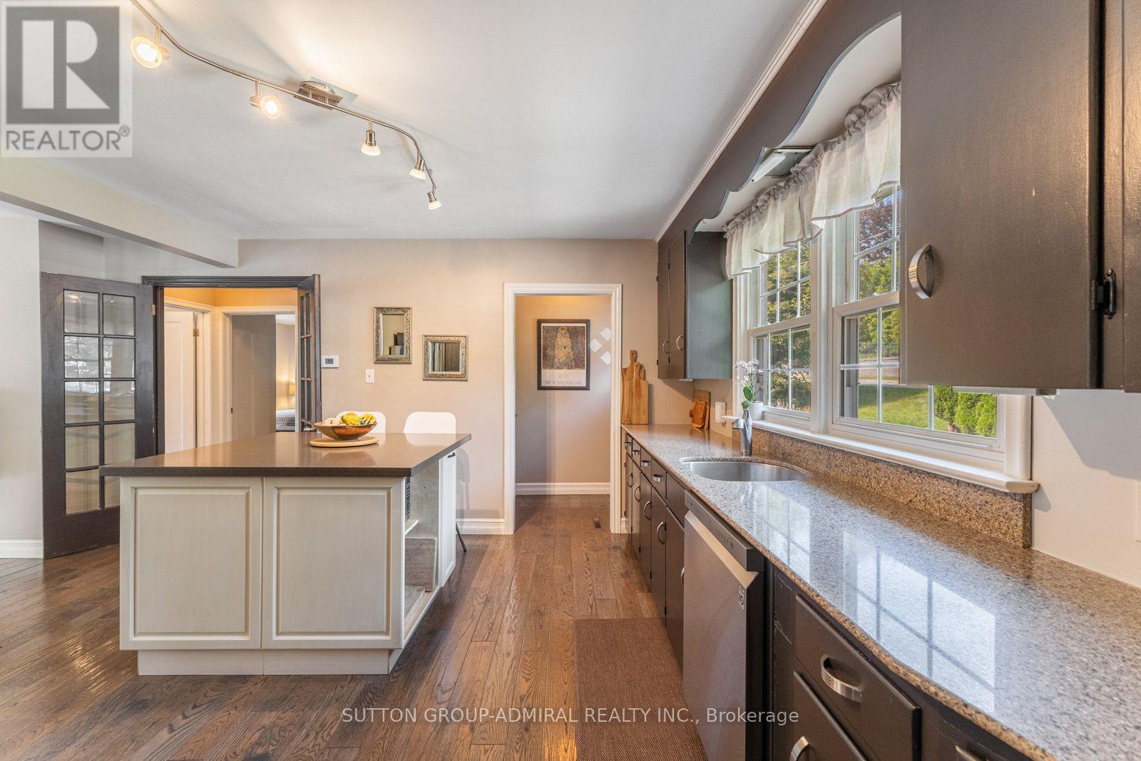 788 ALLAN AVENUE - Image 6