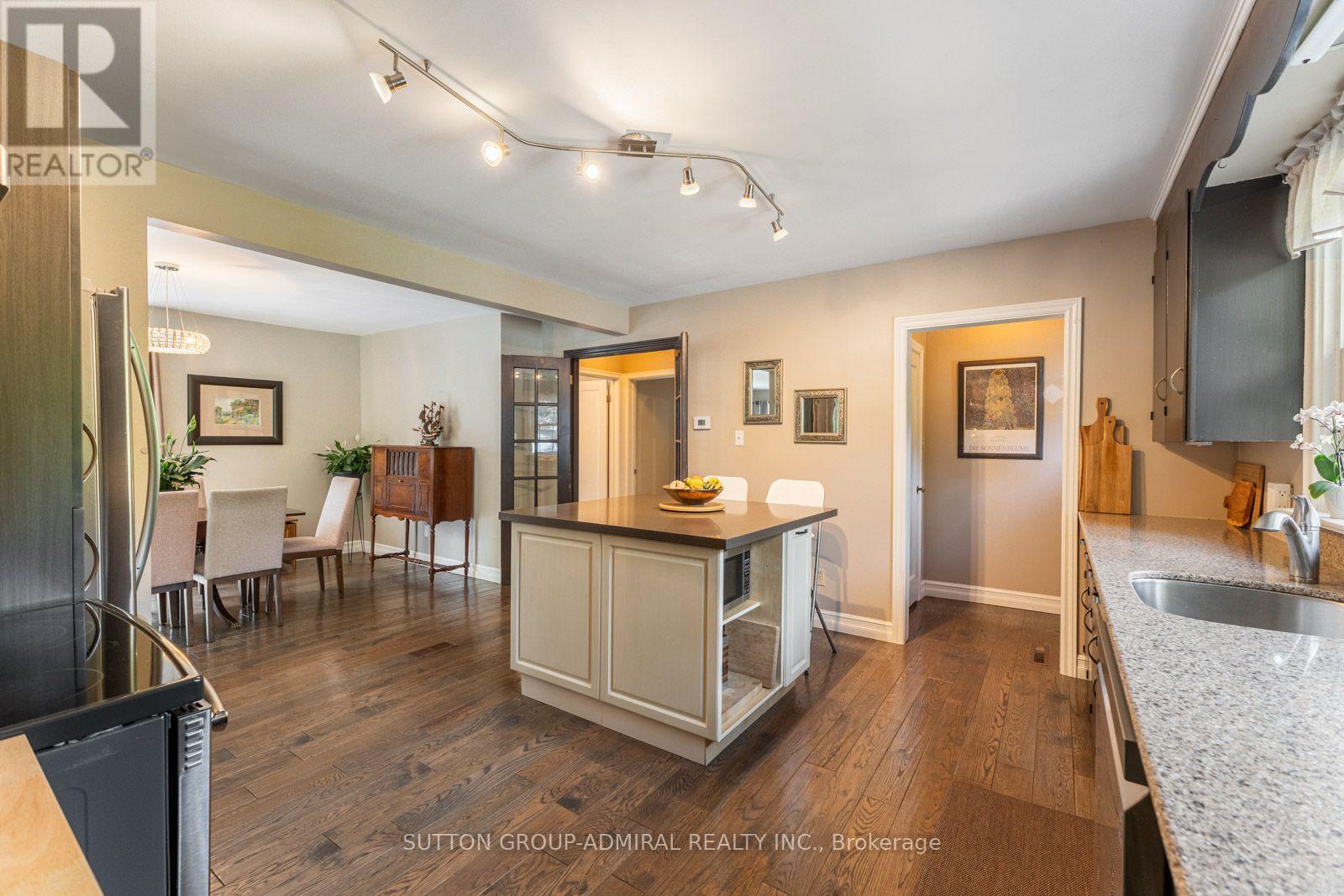 788 ALLAN AVENUE - Image 7