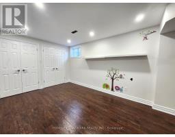 8 Church View Avenue, Markham, ON L6C0L6 Photo 14