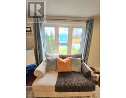 Main - 27 Browning Trail, Barrie, ON L4N5A5 Photo 8