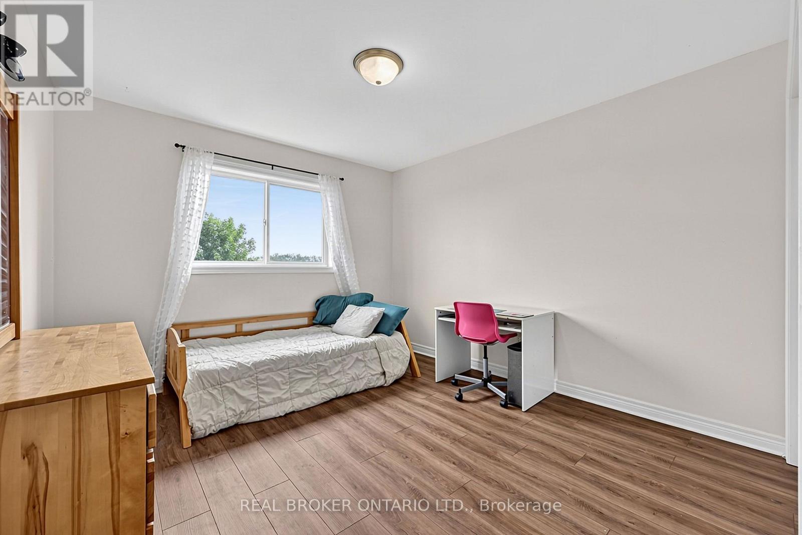 65 PEARL DRIVE - Image 20