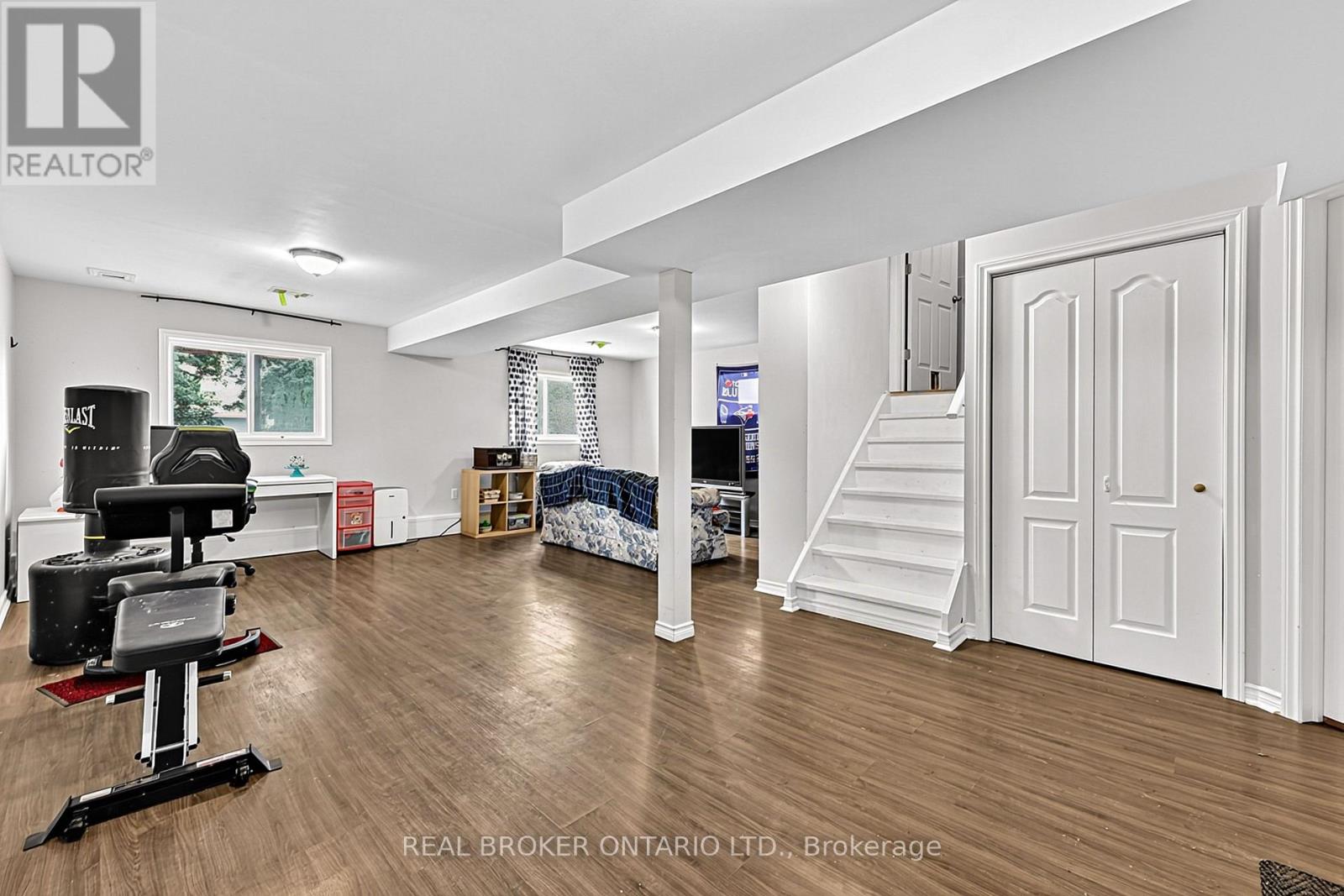 65 PEARL DRIVE - Image 23