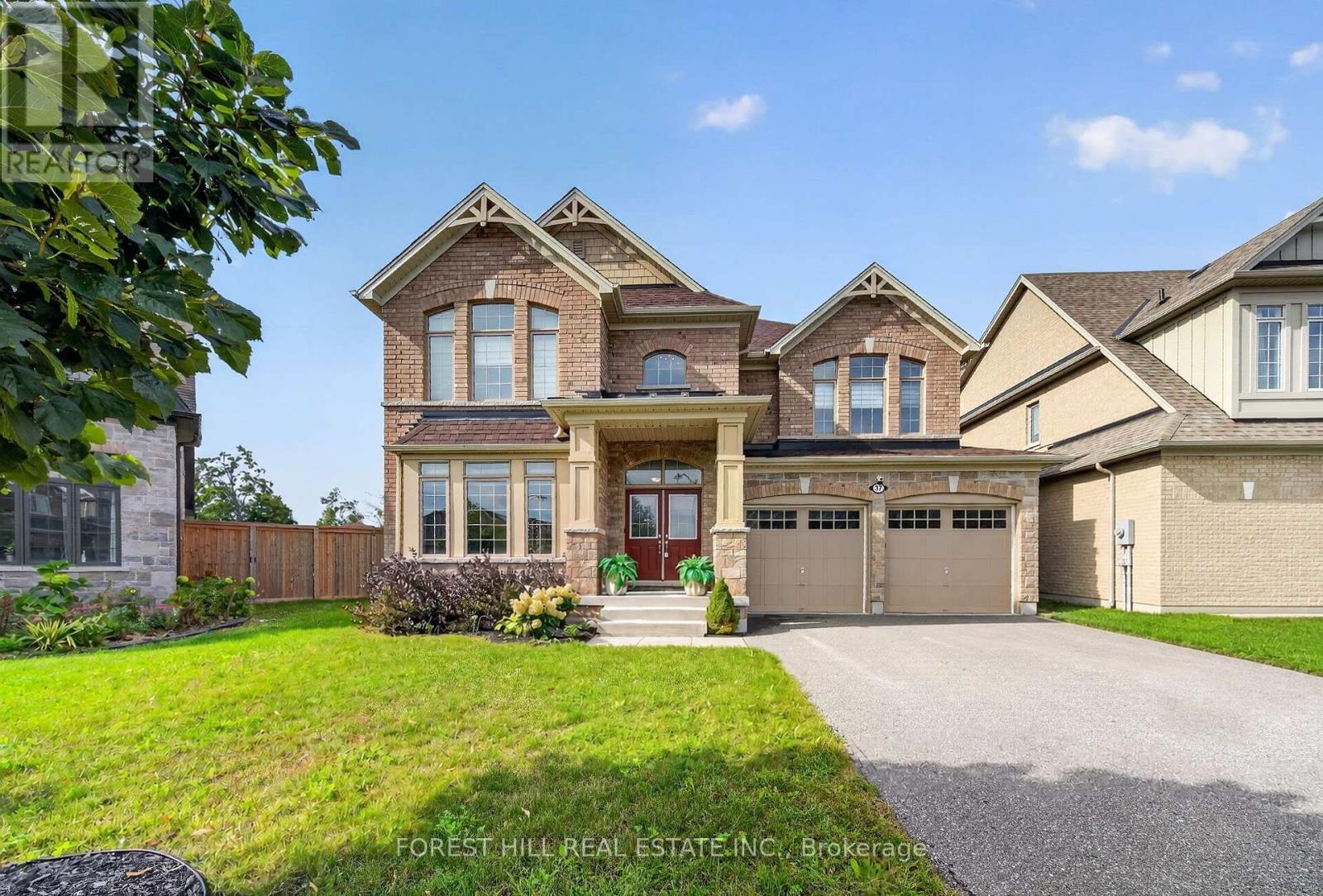 37 RUGMAN CRESCENT - 1