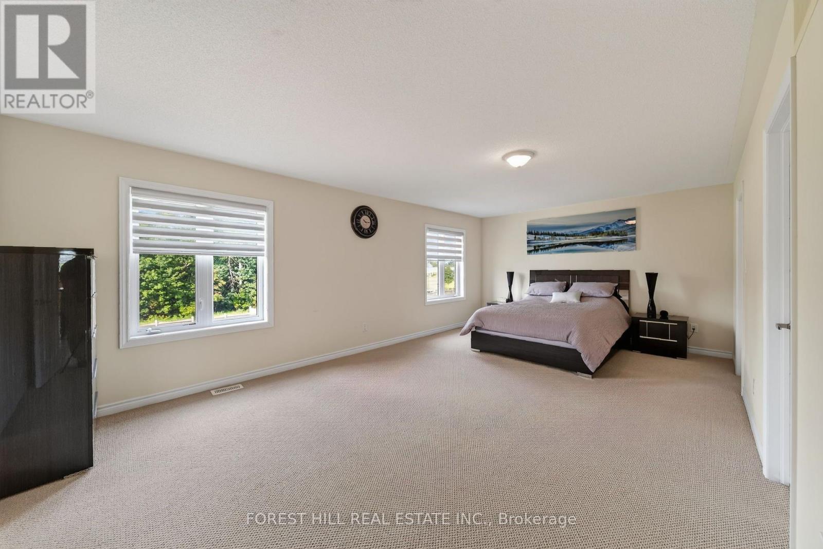 37 RUGMAN CRESCENT - 17