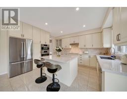 37 Rugman Crescent, Springwater, ON L9X2A2 Photo 11