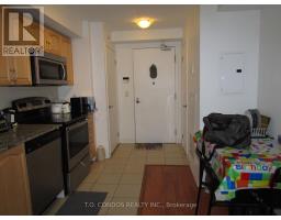 1103 - 830 Lawrence Avenue W, Toronto, ON M6A0B6 Photo 7