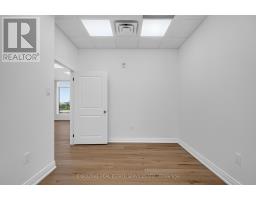 405 - 996 Martin Grove Road, Toronto, ON M9W4V8 Photo 29